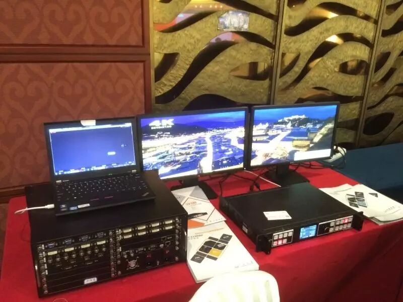 百家讲坛三顾魔都 上海滩吹响显示行业集结号