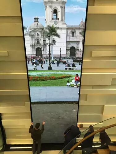 你的海外市场在哪里？看看这些小间距LED案例就知道了