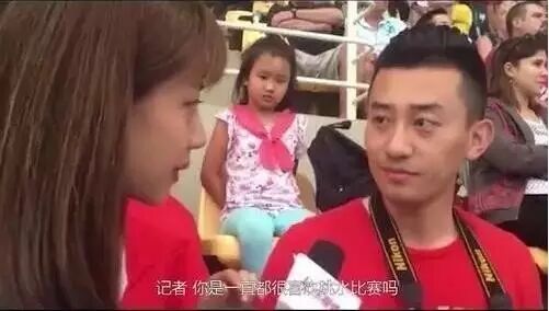 猝防不及地被投喂狗粮，这个秀恩爱我服！