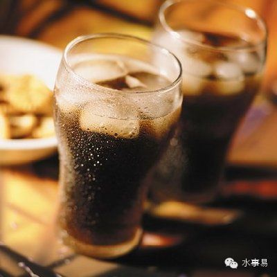 开车喝什么水