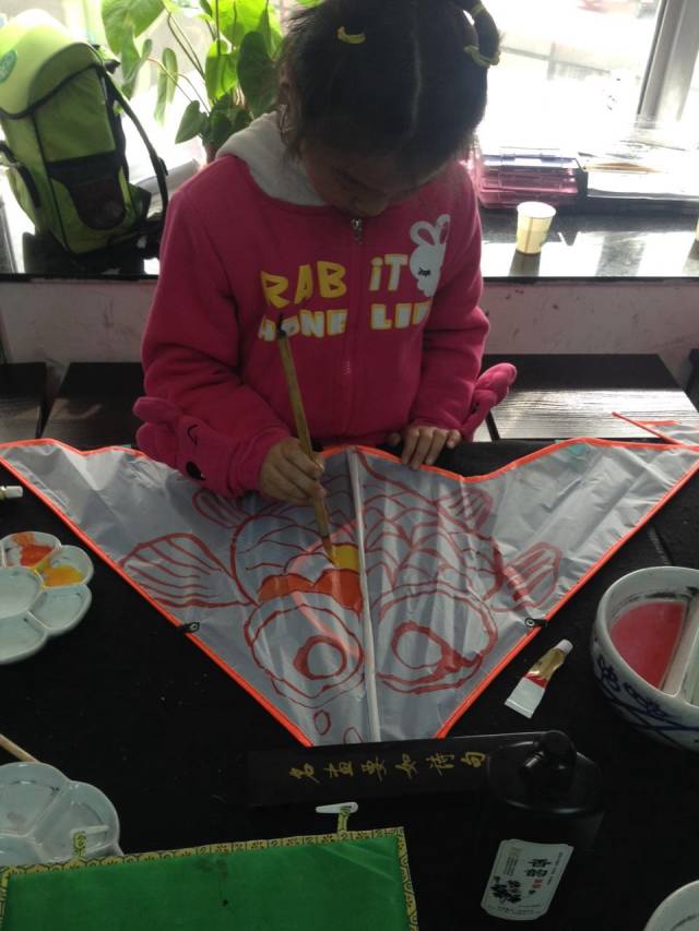 一起来欣赏一下汉翔学员们的国画作品吧!