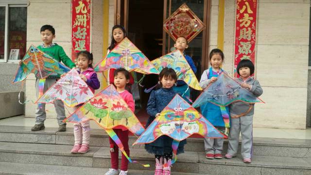 一起来欣赏一下汉翔学员们的国画作品吧!