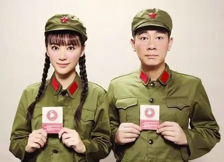 世界这么大,陈小春为什么唯独只爱她?