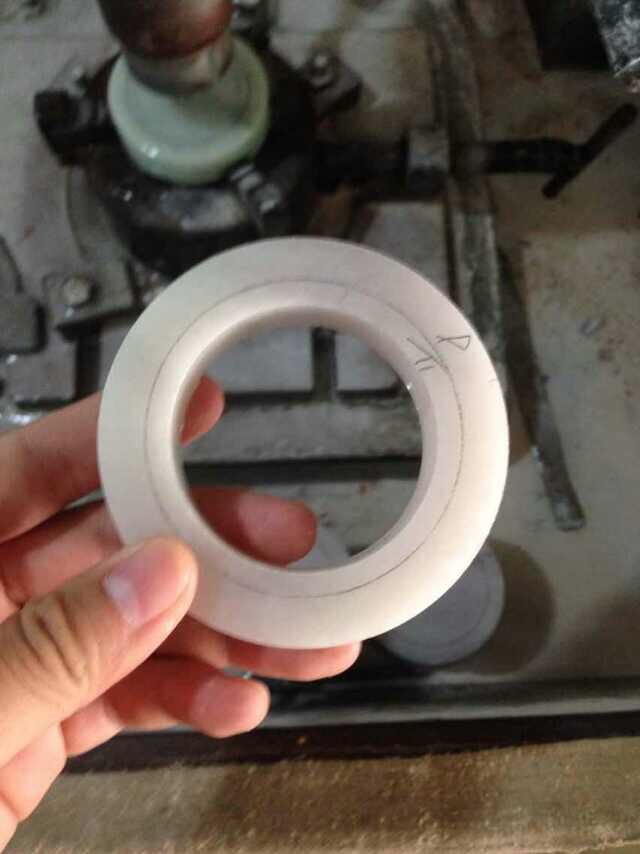 你知道翡翠手镯是怎么做出来的吗985 / 作者:九命猫 / 帖子ID:106556