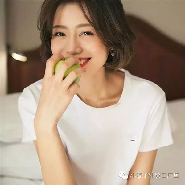 笑脸简约大气款!李易峰等众多鲜肉上身!情侣款T恤衫