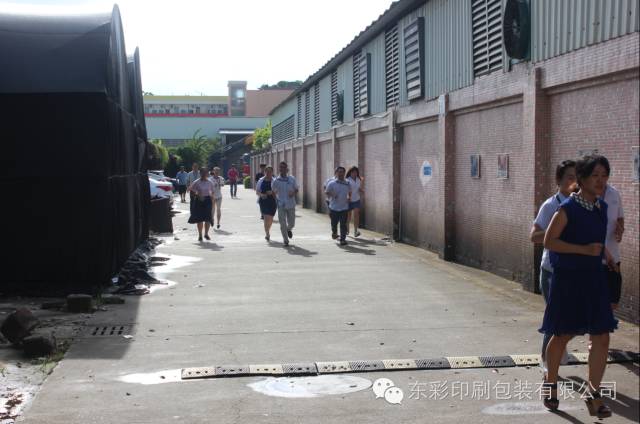 普及消防知识、提高安全意识,东彩公司举行消防演习 普及消防知识、提高安全意识,东彩公司举行消防演习