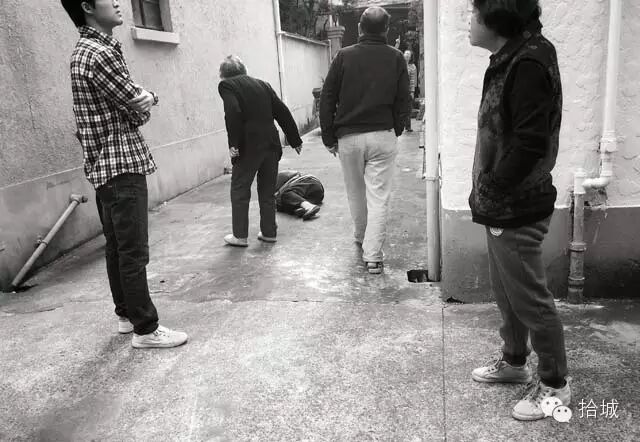 周馨:二胎妈妈的生活左与右 拾城摄影师的2015-怀孕期