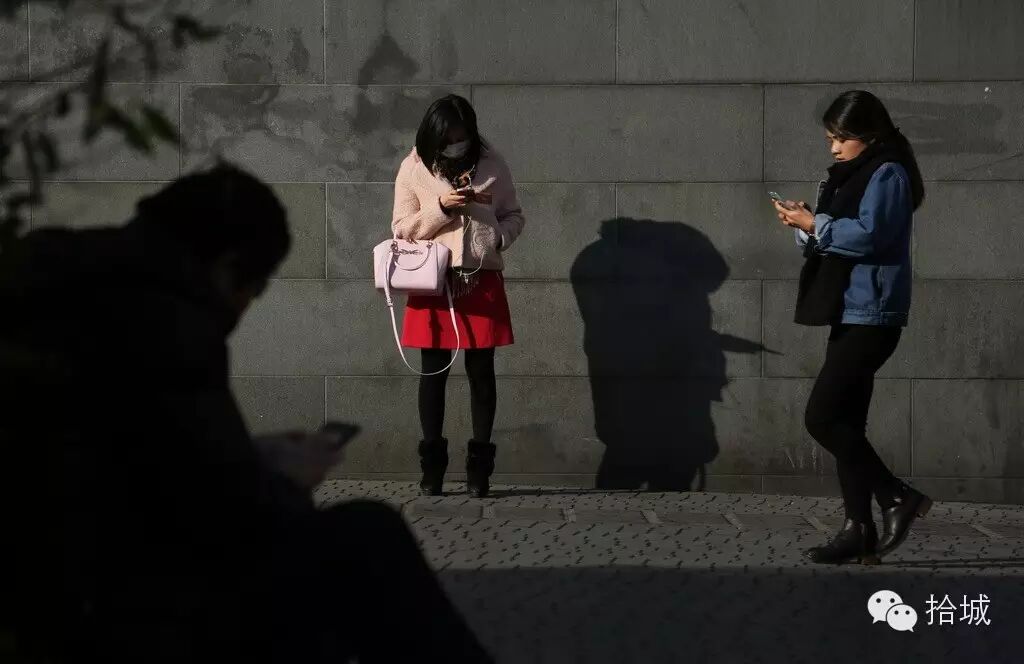 周馨:二胎妈妈的生活左与右 拾城摄影师的2015-怀孕期