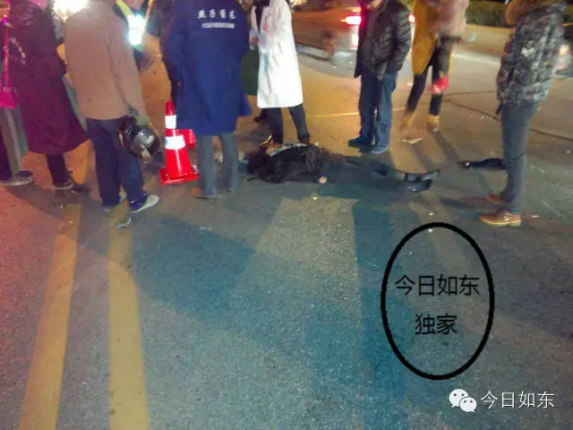 江苏223省道如东城南路口 警察夫妻车祸维持秩序被撞身亡|交通事故