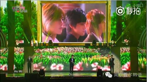 带着回忆的声音EXO的D.O. Chen和边伯贤翻唱《花样男子...