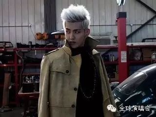 吴亦凡要演吕克贝松新片啦!与小绿魔密切互动