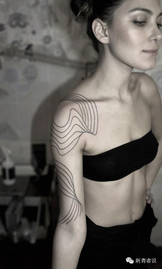 极简主义者们的纹身图案