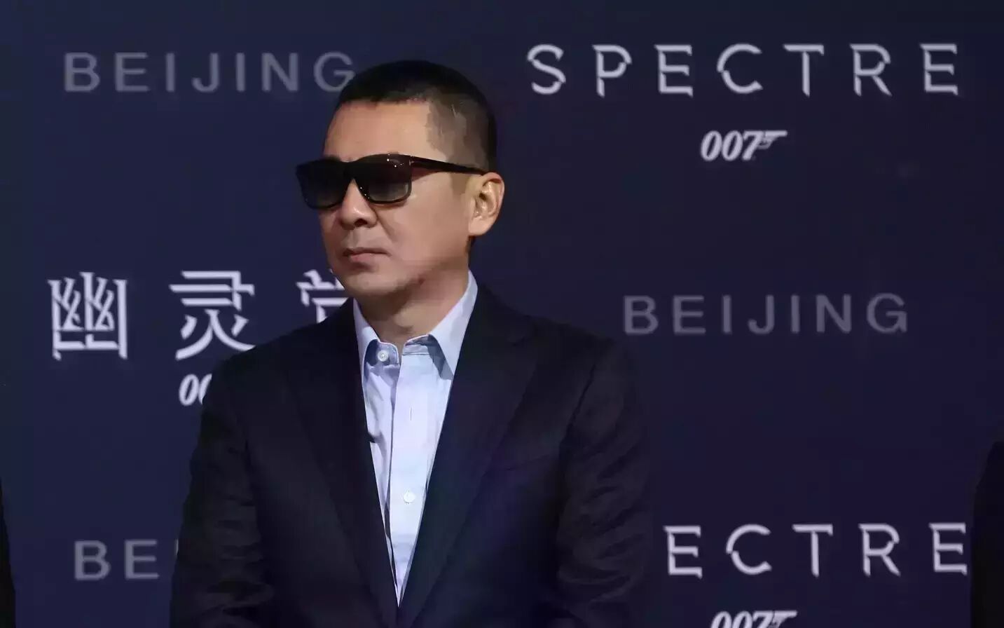 陈建斌受邀亮相“007”首映  叫板邦德不惧同档对抗