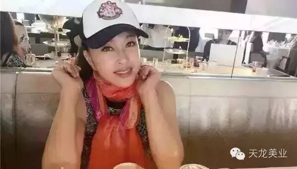 刘晓庆:比冻龄更可贵的是不言弃