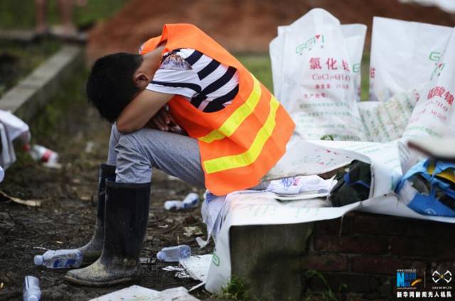 历史会记住今天！1000多万人见证暴雨中最真实的武汉！