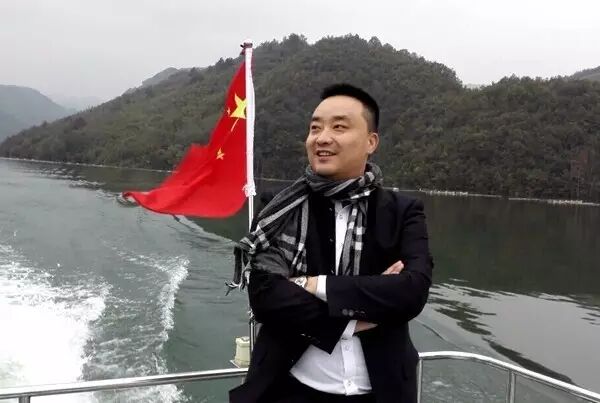 行业洗牌是“危”也是“机” 三个“坚持”铸造LED民族品牌