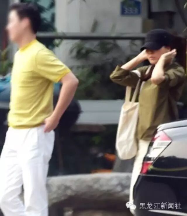 韩女星金荷娜与小1岁企业家男友恋情曝光