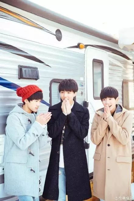 TFBOYS组合成员王俊凯,王源,易烊千玺即将亮相《时尚...