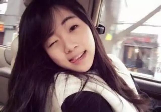 笑容甜美!曝张凯丽18岁漂亮女儿近照
