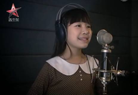 潮汕妹子深情演唱潮汕版《喜欢你》叫板邓紫棋