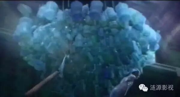 《美人鱼》的那些细思极恐的细节