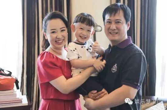 关凌喜迎二女儿圆圆 王力宏妻子已怀上二胎-怀孕期