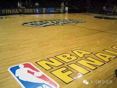 篮球场馆实木运动木地板|顶级篮球馆使用什么样的运动木地板？
