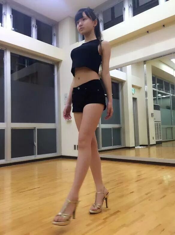 留园网 承认吧 小学生的胸都比你大 6park Com