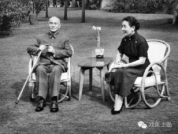 宋美齡 花卉圖 三才好圖片: 蔣介石為宋美齡打造的愛情項鍊