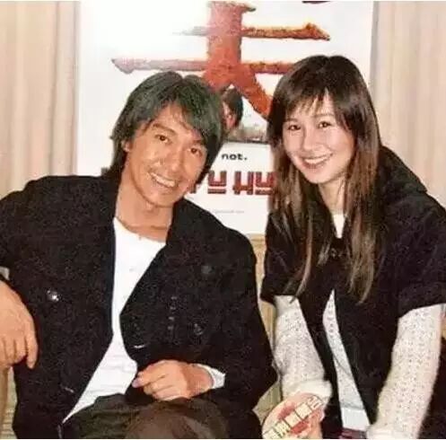 曾被周星驰陈冠希看中,如今从草根变为百亿千金