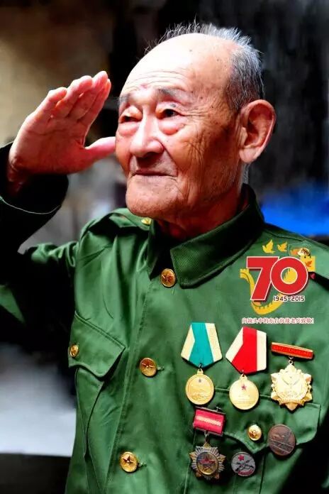 东台:重温抗战岁月 铭记老兵神采