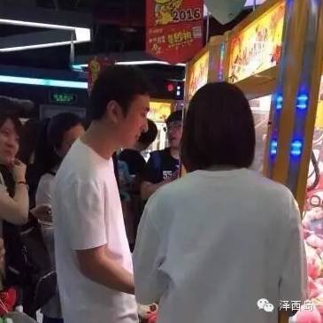 王思聪的五一生活