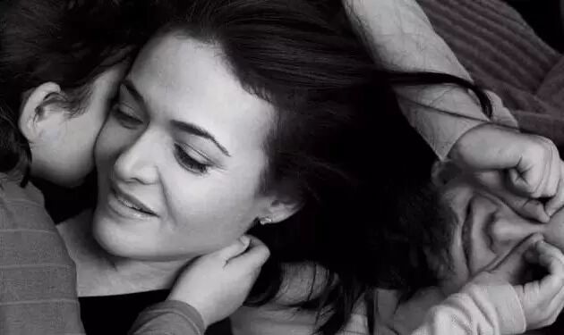 一个女人要有多坚强，才可以跨过这些槛