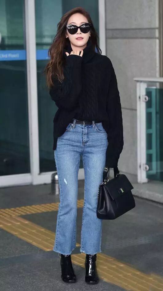 头条By2白纬玲怀孕?娱乐圈亲兄弟姐妹的时尚穿搭法,郑氏姐妹大小S闺蜜装秀默契-怀孕期