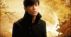 周杰伦出道16年从嘻哈街头范到华丽