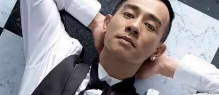 新歌!陈小春《主题曲》