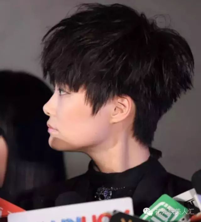 李宇春的脸告诉你:什么样的脸型和气质适合配什么样的鼻子