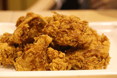 这家炸鸡好吃的灭绝人性你们不管吗?以前那些炸鸡都白吃了啊!