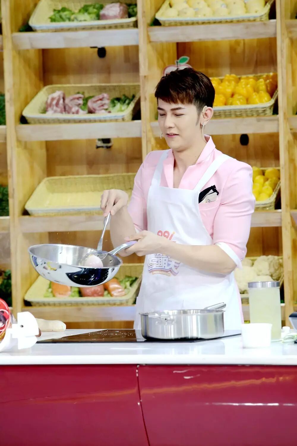 汪东城《透鲜》渴望早日成家  深藏不露是大厨?