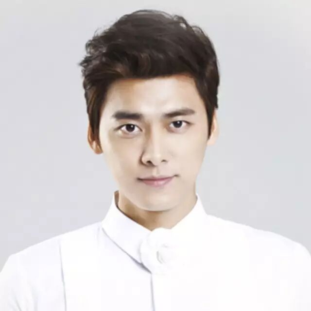 前有李易峰、井柏然,后有盛一伦、黄景瑜,下一代人的...