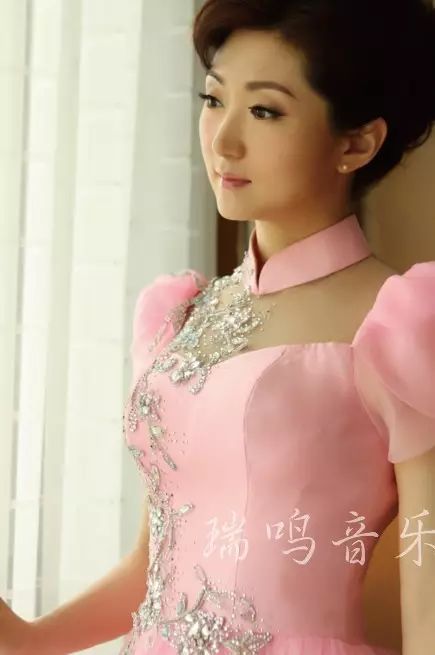 瑞鸣 冰山上的雪莲
