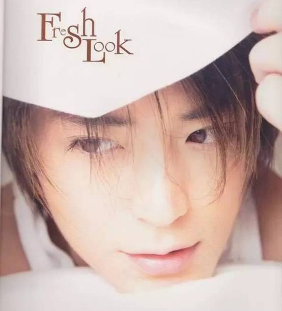 被霍建华刚出道时的写真暴击了,13年前真是满脸胶原蛋白...