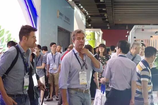 LED厂商生存压力加大，出路在于资源整合