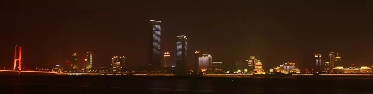 案例丨打造南昌璀璨灯光秀，爱克添彩绘就新画卷