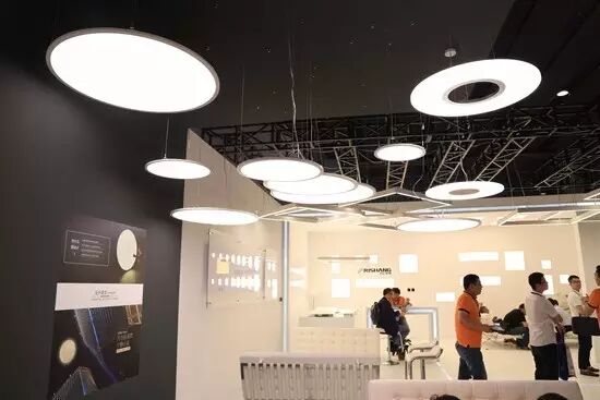 展讯丨日上光电：专注面板灯，造就单品为王