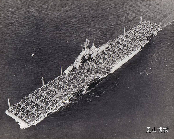 二战美国海军埃塞克斯级航母海量图片