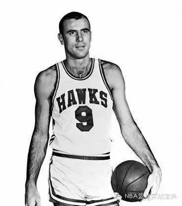 4 鲍勃·佩蒂特(bob pettit)1982年,詹姆斯·沃西成为nba状元秀.