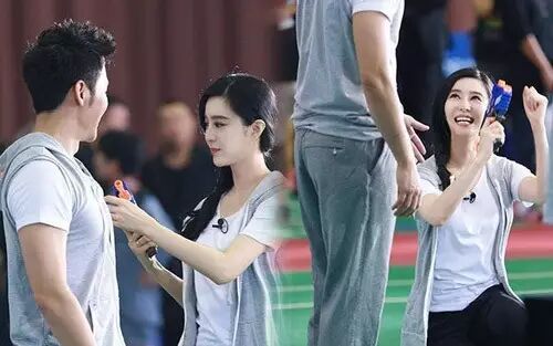 李晨曝光与范冰冰恋爱经过 曾3次错过对