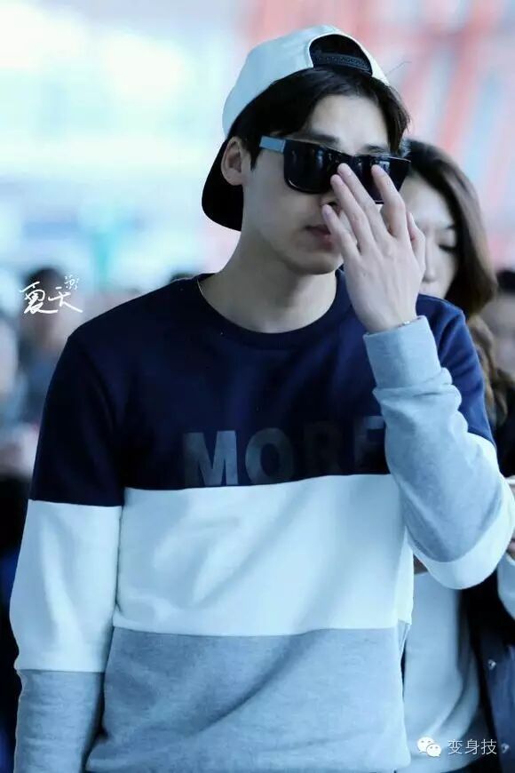 男士牌子墨镜好吗_男士牌子墨镜好的有哪些_墨镜什么牌子好男士