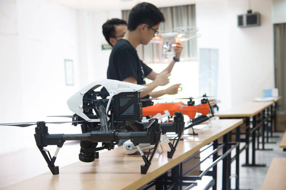 飛客之家：佛山科學(xué)技術(shù)學(xué)院飛友匯 